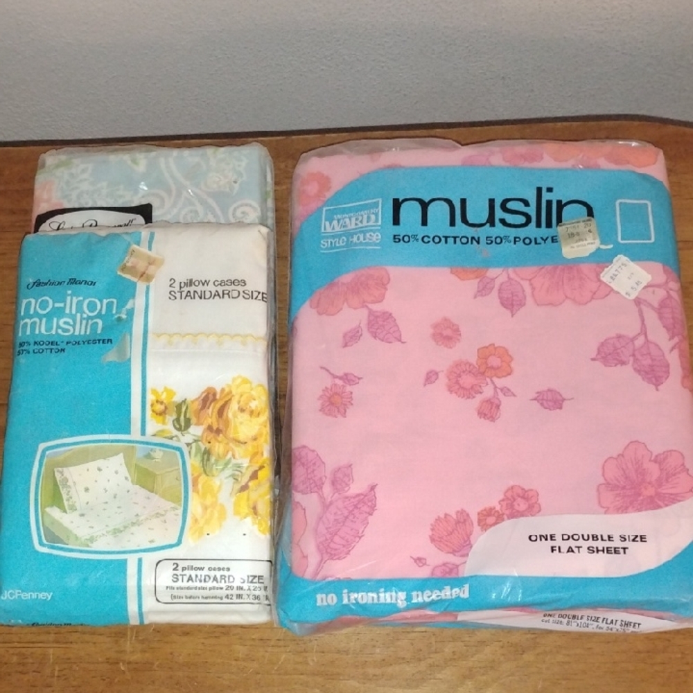Vintage NOS Sheets & Pillowcases Montgomery Ward Fashion Manor Lady Pepperell